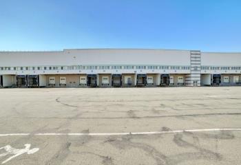 Location entrepôt - Proximité A16 et Roissy  à Bruyères-sur-Oise - 95820