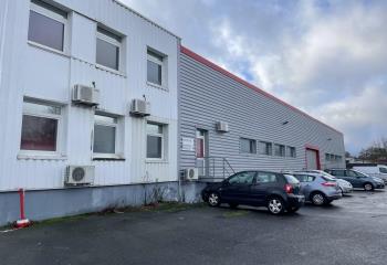 Location atelier entrepôt - Proche autoroute Nantes/Paris  à Carquefou - 44470