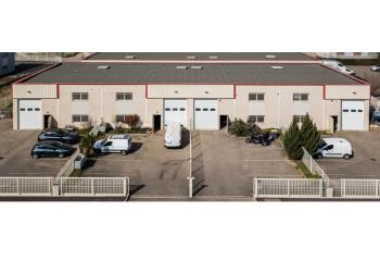 Location local d'activité - Proche Lyon - Disponibilité juillet 2024  à Chassieu - 69680