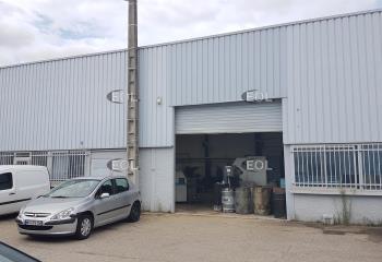Local d'activité à louer - Proximité Lyon  à Chassieu - 69680
