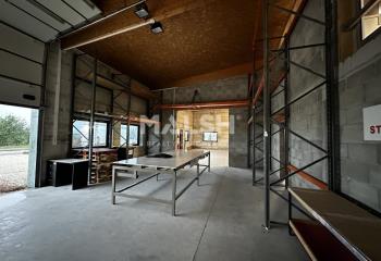 Local d'activité à louer - Proximité A42  à Château-Gaillard - 01500