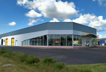 Local d'activités à louer - Proche A10  à Châtellerault - 86100