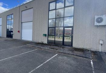 Location activité/entrepôt Coignières (78310) - 450 m²  à Coignières - 78310