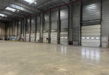 Location activité/entrepôt Combs-la-Ville (77380) - 6200 m²  à Combs-la-Ville - 77380