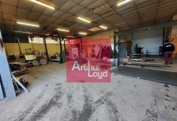 Local d'activité à louer - Proche axes autoroutiers  à Cournon-d'Auvergne - 63800