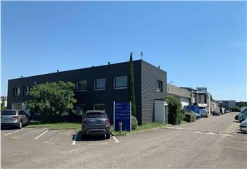 Location local d'activités ZI de Décines proche BP  à Décines-Charpieu - 69150