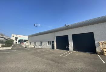 Location cellules d'activités - Proximité axes routiers  à Décines-Charpieu - 69150