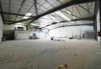 Location entrepôt - HSP  à Décines-Charpieu - 69150
