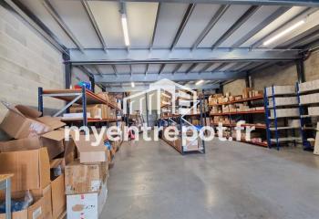 Location activité/entrepôt Éguilles (13510) - 330 m²