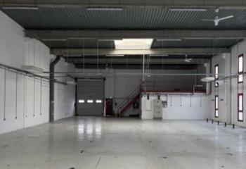 Location entrepôt - Proximité A15, N184 et RER C  à Éragny - 95610