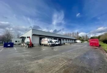 Location bâtiment messagerie - Proche A151 et A150