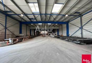 Location entrepôt - Axe Rennes-Paris  à Étrelles - 35370