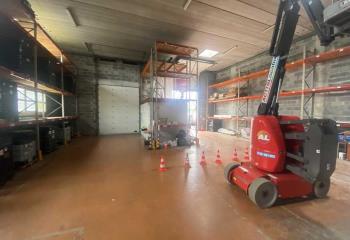 Location activité/entrepôt Eysines (33320) - 465 m²  à Eysines - 33320