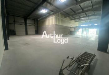 Location activité/entrepôt Fréjus (83600) - 815 m²  à Fréjus - 83600