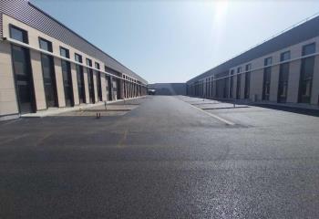 Location activité/entrepôt Gallargues-le-Montueux (30660) - 1819 m²  à Gallargues-le-Montueux - 30660