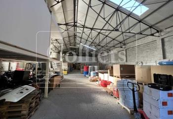 Location local d'activité - proche axe autoroutiers - A52 - A50  à Gémenos - 13420