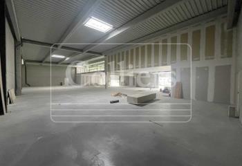 Location activité/entrepôt Gémenos (13420) - 838 m²  à Gémenos - 13420