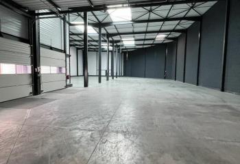 Location activité/entrepôt Gerzat (63360) - 1516 m²  à Gerzat - 63360