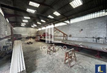 Location bâtiment industriel - Terrain 4 920 m²  à Grasse - 06130