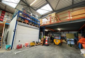 Location entrepôt - Proximité A6 et RER D  à Grigny - 91350