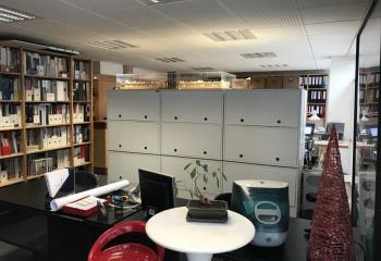 Location activité/entrepôt Ivry-sur-Seine (94200) - 88 m²