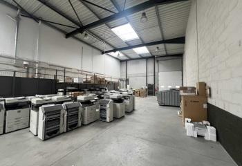 Location activité/entrepôt La Chapelle-d'Armentières (59930) - 730 m²  à La Chapelle-d'Armentières - 59930