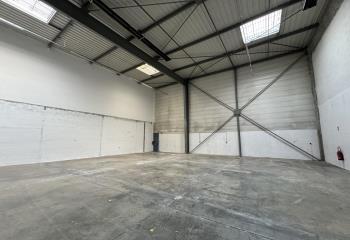 Location activité/entrepôt La Courneuve (93120) - 473 m²