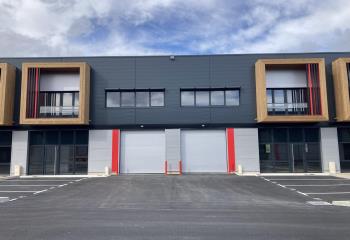 Location activité/entrepôt La Seyne-sur-Mer (83500) - 748 m²