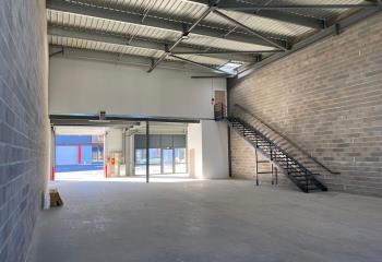 Location activité/entrepôt La Seyne-sur-Mer (83500) - 443 m²  à La Seyne-sur-Mer - 83500