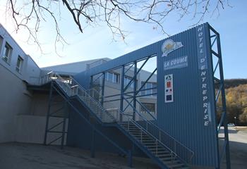 Location bureaux et ateliers - Proche Foix