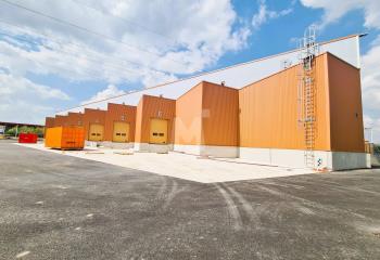 Location activité/entrepôt (91830) - 1960 m²  au Coudray-Montceaux - 91830