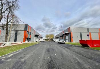 Locaux d'activité à louer - Proximité Rouen  au Petit-Quevilly - 76140