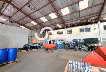 Locaux d'activités et showroom à louer - Proximité A9 et gare  au Soler - 66270