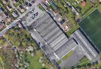 Location entrepôt - Grand parking  à Lesquin - 59810