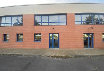 Location activité/entrepôt Lieusaint (77127) - 355 m²