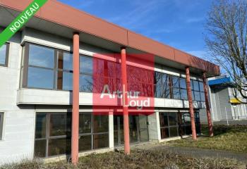 Local d'activité à louer - Proximité commerces et transports  à Lisses - 91090