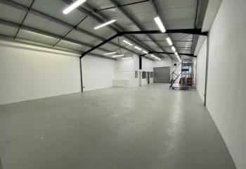 Location activité/entrepôt Lormont (33310) - 242 m²