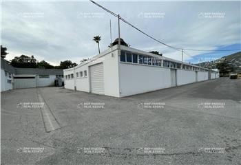 Location activité/entrepôt Mandelieu-la-Napoule (06210) - 2108 m²