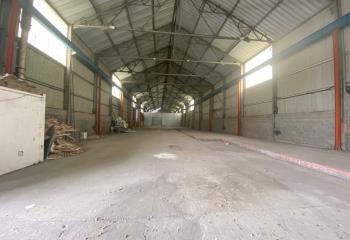 Location activité/entrepôt Manosque (04100) - 224 m²  à Manosque - 04100