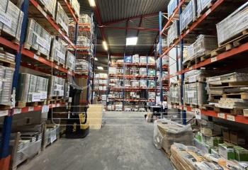 Location activité/entrepôt Marseille 11 (13011) - 1059 m²  à Marseille 11 - 13011
