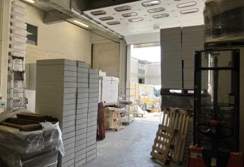 Location activité/entrepôt Marseille 11 (13011) - 246 m²