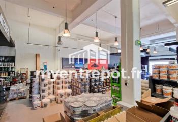 Location activité/entrepôt Marseille 11 (13011) - 396 m²  à Marseille 11 - 13011
