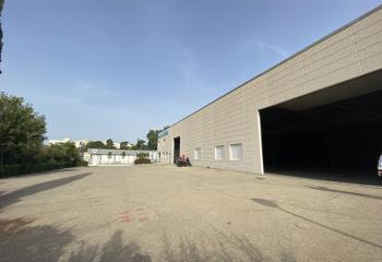 Locaux d'activités à louer - Proximité L2 et A50