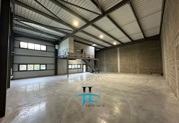 Location activité/entrepôt Mérignac (33700) - 315 m²  à Mérignac - 33700