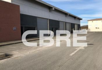 Local d'activité à louer - Proche A8