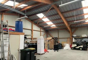 Location activité/entrepôt Moult (14370) - 327 m²