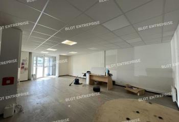 Location activité/entrepôt Nantes (44300) - 420 m²  à Nantes - 44000