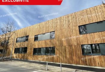 Location activité/entrepôt Nantes (44300) - 241 m²  à Nantes - 44000