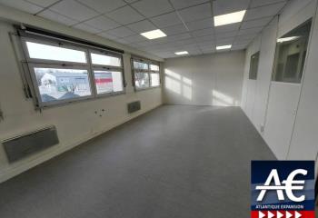 Location activité/entrepôt Nantes (44000) - 445 m²  à Nantes - 44000