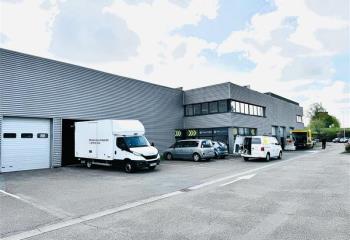 Location hall d'activités - Proche A35 et transports